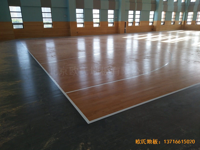 武漢廣阜屯小學清江錦城分校籃球館運動地板施工案例0