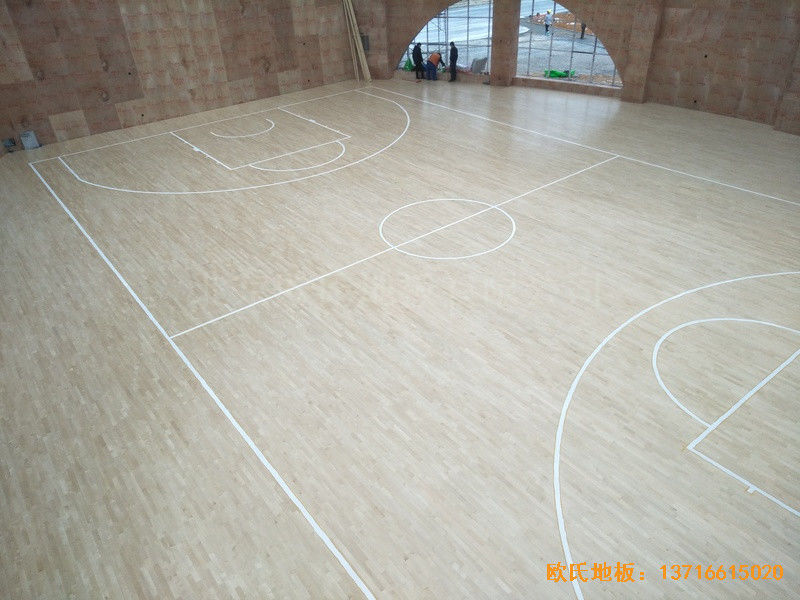 江西榮江金色春城小學運動館體育地板鋪裝案例4