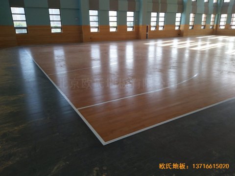 武漢廣阜屯小學(xué)清江錦城分校籃球館運(yùn)